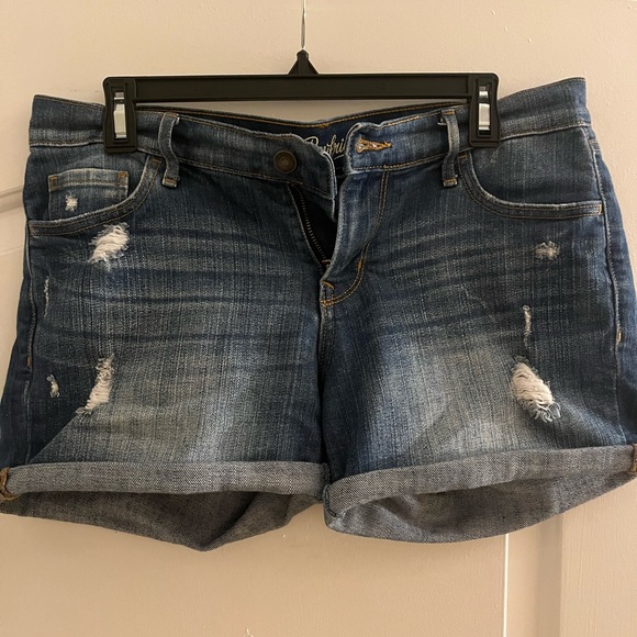 Jean shorts - Picture 2 of 3